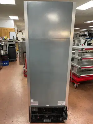 Used True 2018 True T-23DT-HC 27" One Section Reach-in Combo Refrigerator/Freezer 115V 9400323 Refrigerators Illinois US | Falcon Restaurant Supply #1376426