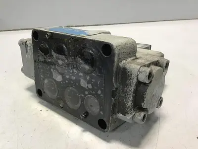 USED VICKERS DG4V36CMFWB660EN21