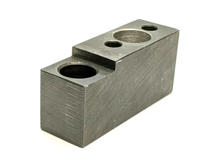 Used MISUMI NAAMS PIN RETAINER APR I-SHAPED, 3 FACE HOLES Pins | Maverick Industrial Sales #1116727