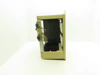 Mitsubishi MELDAS-YQ8C Control Unit Type UF740B CNC 11-Slot Card Rack