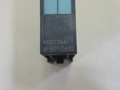 USED SIEMENS 6ES7 134-4FB01-0AB0