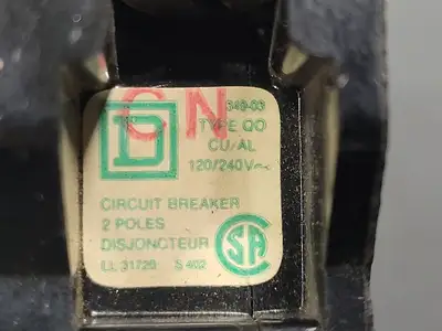 USED SQUARE D QO220