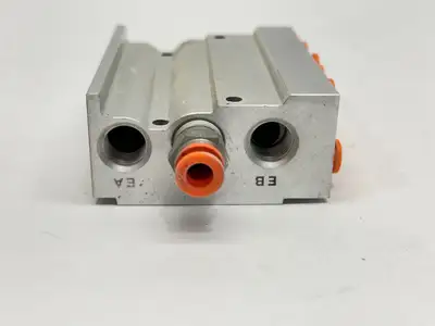 Used SMC SS5Y5-41-04-N7 Pump & Valve Parts Michigan US | Maverick Industrial Sales #1397504