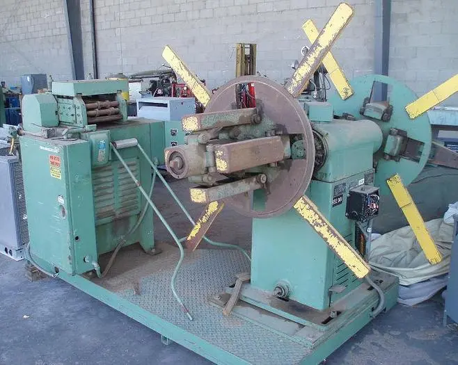 2,500 lb. Perfecto Double-End Coil Reel and Straightener Combination