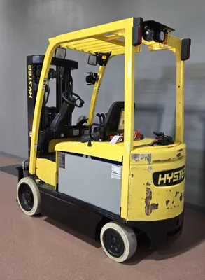 USED 2021 HYSTER E65XN