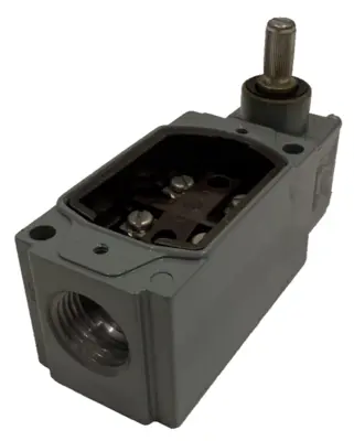 NEW ALLEN-BRADLEY 802T-A