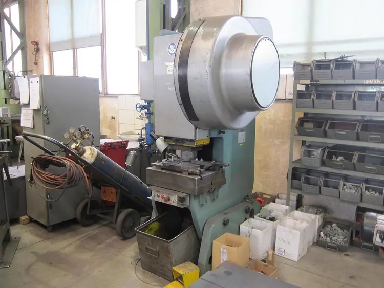 Used 1990 SMERAL LENA 25 C C-Frame Presses CZ | Amaron s.r.o. #1065718