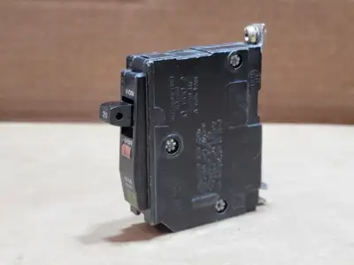 USED SQUARE D DP-4075