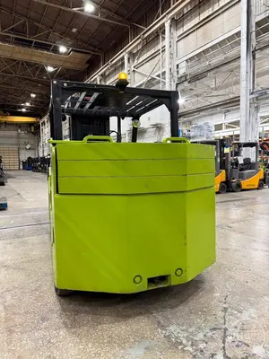 Used 2015 VERSALIFT 25/35 Misc Forklifts Illinois US | Forklift Exchange #1272916