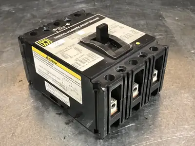 USED SQUARE D FHL36030
