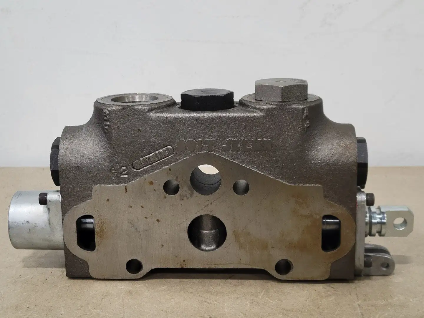 Hydraulic Section Valve 0917JKLMN, 17MIN