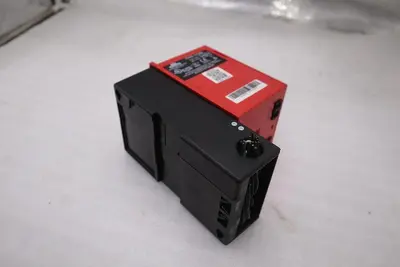 FIREYE BURNER LOGIX TYPE YZ300 INTERLOCK ANNUNCIATOR 120V 50/60HZ STOCK 3715CC
