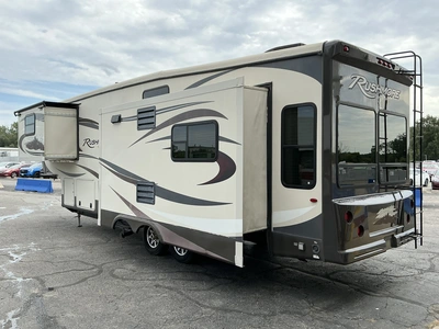 Used 2012 CROSSROADS RUSHMORE 34SB Campers, Caravans, Motorhomes Michigan US | Miedema Asset Management Group #1406929