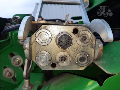 USED 2004 JOHN DEERE 9660 STS