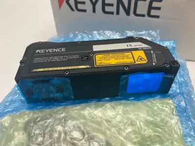 USED KEYENCE IMAGE BASED LASER SENSOR HEAD SCAN/LINE MODE 360MM