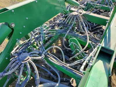 USED 2016 JOHN DEERE 1890 / 1910