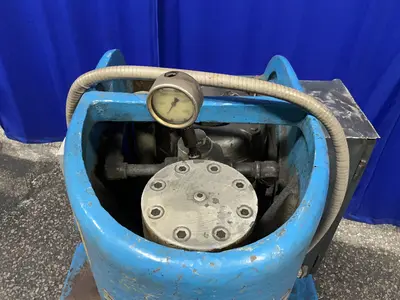 Used DENISON ENGINEERING CO. MC01FA11S01A01 Hydraulic Presses Ohio US | HGR 24 #1457524