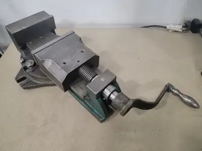 6" Hydraulic Vise