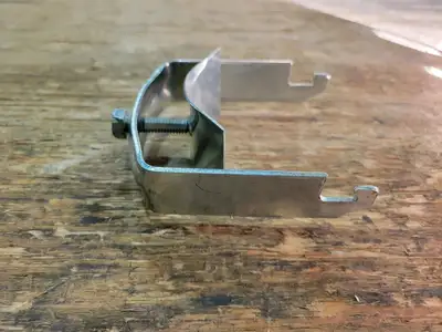 NEW UNISTRUT M5032