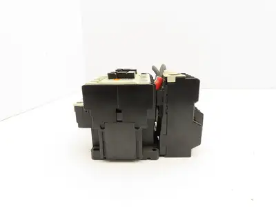 Fuji Electric SC-03 Magnetic Contactor Overload Relay 110V Coil