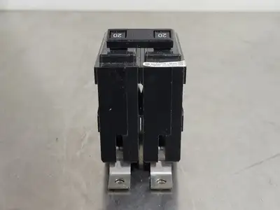 Used CUTLER-HAMMER BA220 Switchgears British Columbia CA | Lenmark #244772