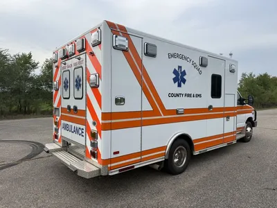 Used 2021 FORD PL CUSTOM AMBULANCE Misc Trucks Minnesota US | Carco Truck & Equipment #1514130