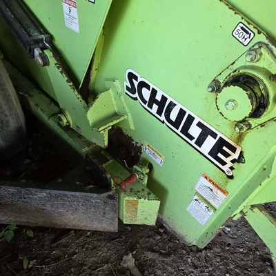 2010 SCHULTE 2500 GIANT Rock Picker | Iron Listing (33)