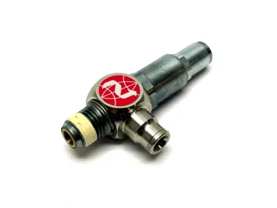 124GB0428 | Norgren  Pressure Reducing Fitting Valve 1/4" NPTF 1/4" Tube - New