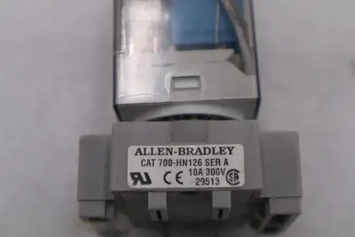 ALLEN BRADLEY 700-HA33Z12-3-4/ 700-HN126 RELAY 12VDC STOCK K-3404
