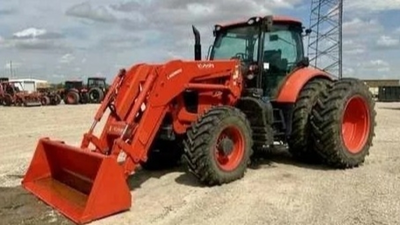 USED 2023 Kubota M7-172