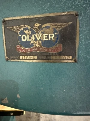 OLIVER 116-D VERTICAL BAND SAW - WOOD