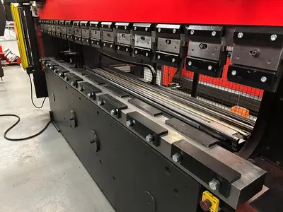 Amada HFB 170-30
