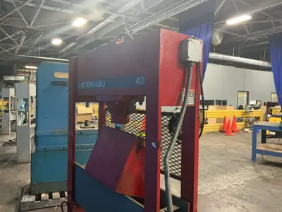 Used 1998 STENHOJ 5000994 H-Frame Presses Ohio US | HGR 24 #1251115