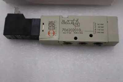 NEW OPEN BOX METALWORK 7062020102 Solenoid Valve STOCK H1608A