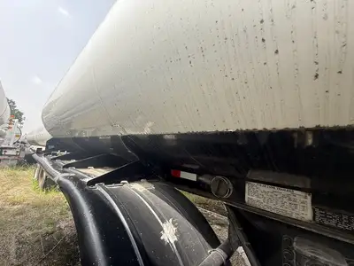 Used 2011 POLAR 406 Tanker Trailers Texas US | MCO Truck & Equipment #1513767