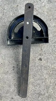 Unknown Miter Gauge w/ 3/4" x 3/8" x 9" Bar  (1104)