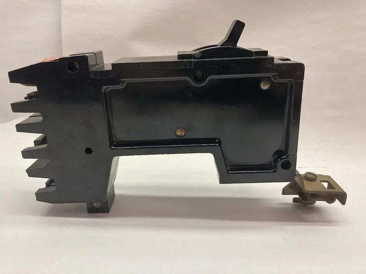Used SQUARE D FY-14020-A Circuit Breakers | Surplus Asset Holdings #1189486