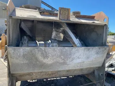 Used 2000 BESSER 100 CU FT Concrete Equipment (Miscellaneous) Quebec CA | DIT Equip #1412415