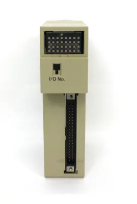 Omron C200H-OD218 Output Unit, 24V DC