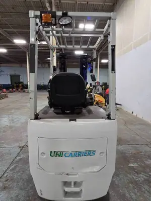 2016 Unicarrier BCX40 4000lb Electric Forklift