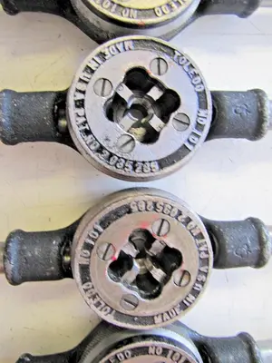 Used TOLEDO 101 Taps & Dies California US | Bay Line Tool #1316341