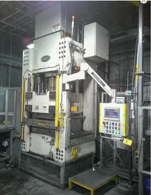 2015 LMG 1000 Ton Compression Molding Press | Kempler Machinery (8)