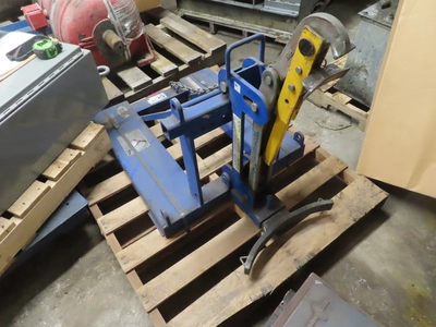 Vestil Drum Grabber