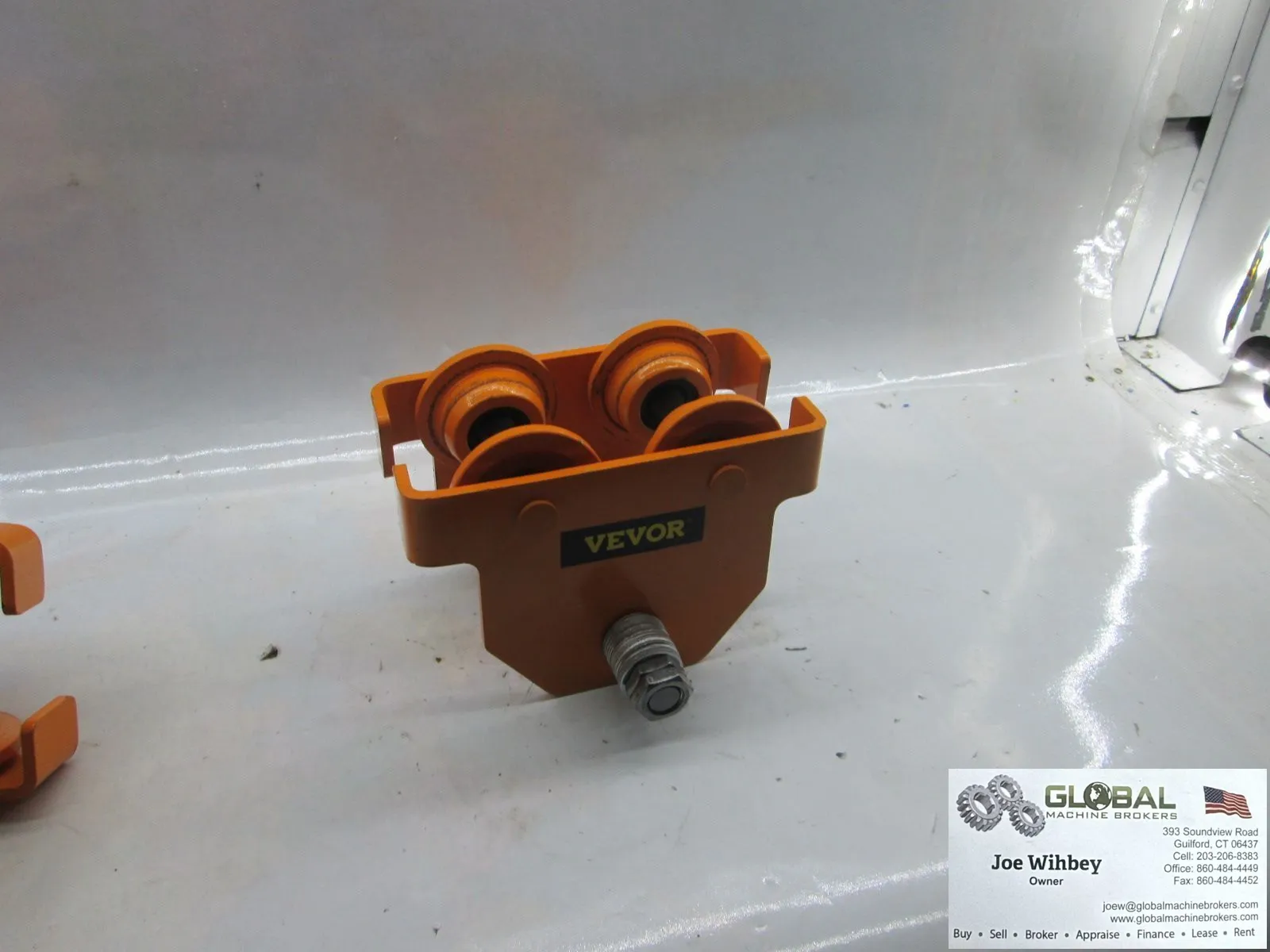 Vevor 1/2T beam Trolley 2.5"-8" With Dual Wheels