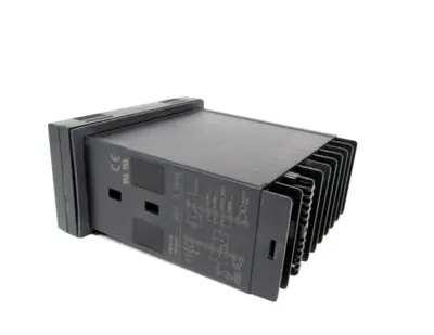 NEW FUJI ELECTRIC PXZ5-RCY2-5V TEMPERATURE CONTROLLER PXZ5RCY25V