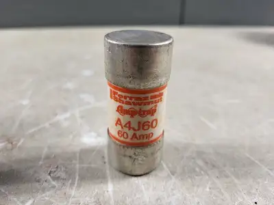 Disconnect Switch w/ 3 Times 60 Amp Fuse A4J60