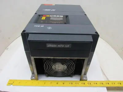 General Electric 6VAF343007B AF-300B 3-Phase AC Drive 7.5Hp 380-460V 13A Output