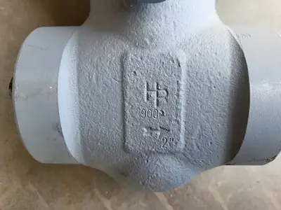 2" 900 PSI Globe Valve