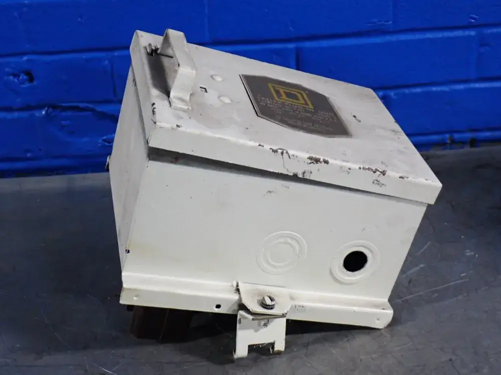USED SQUARE D SD9351