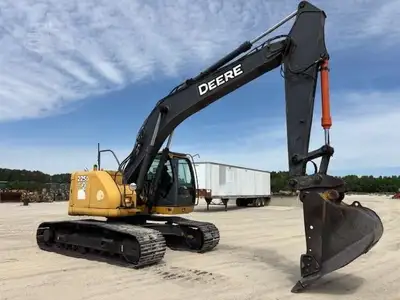 Used 2011 DEERE 225D LC Crawler Excavators North Carolina US | Southeastern Equipment Corp #1467726